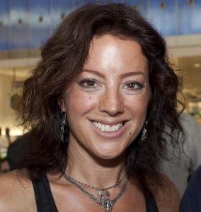 Sarah McLachlan Biography