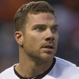 Chris Davis Biography