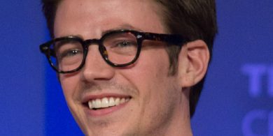 Grant Gustin