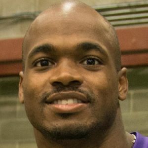 Adrian Peterson Biography
