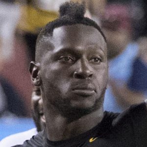 Antonio Brown Biography
