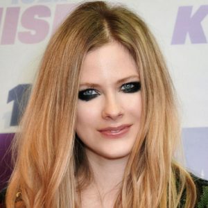 Avril Lavigne Biography