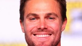 Stephen Amell