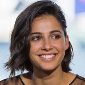 Naomi Scott Biography
