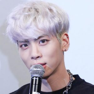 Jonghyun Biography