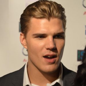Chris Zylka Biography