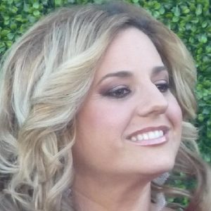 Marissa Jaret Winokur Biography