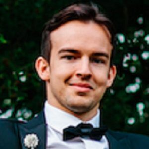 Cometan Biography