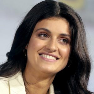 Anya Chalotra Biography